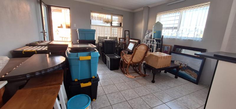 4 Bedroom Property for Sale in Dana Bay Western Cape